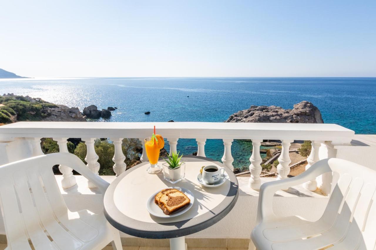 Castelia Bay Hotel Amoopi Eksteriør billede
