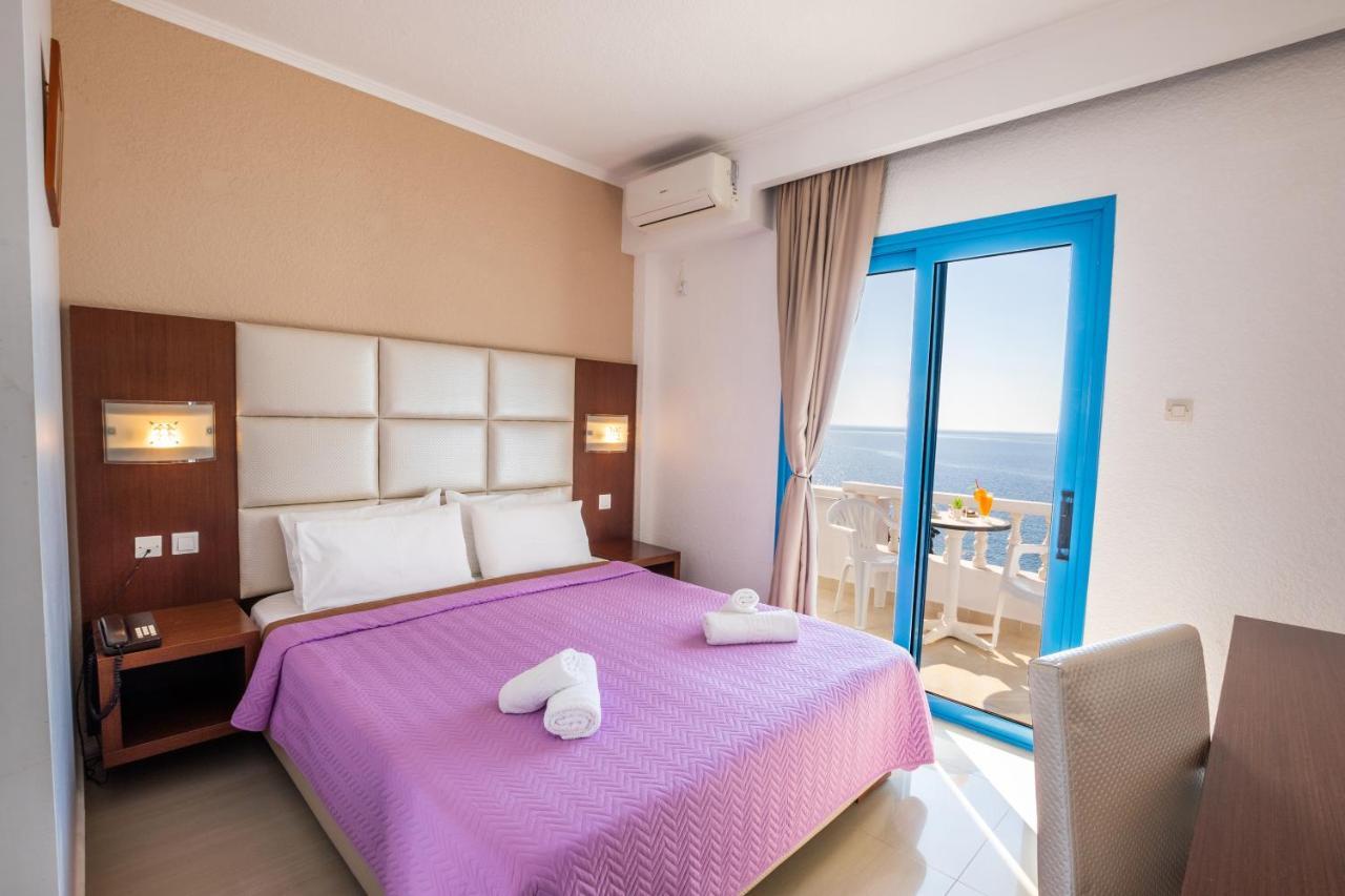 Castelia Bay Hotel Amoopi Eksteriør billede