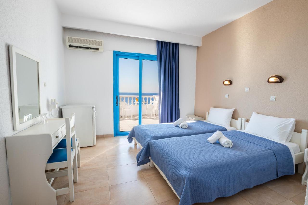 Castelia Bay Hotel Amoopi Eksteriør billede