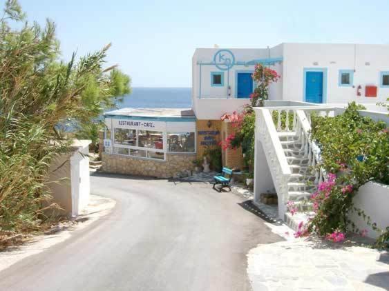 Castelia Bay Hotel Amoopi Eksteriør billede