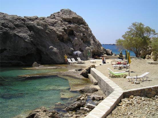 Castelia Bay Hotel Amoopi Eksteriør billede